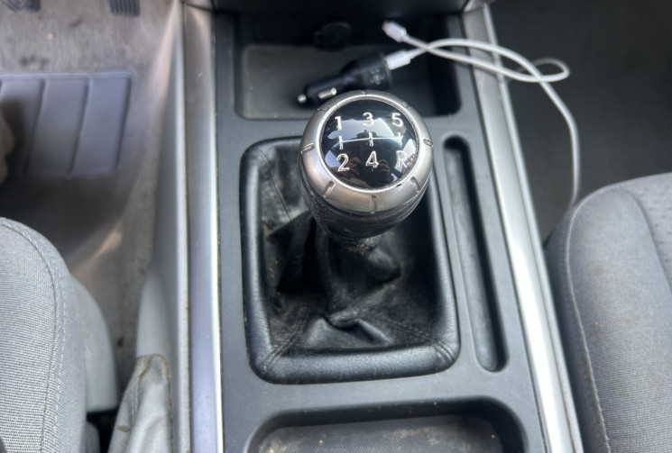 Kia SORENTO 2.5 CRDI 140 Ch URBAN RIDER 5 places