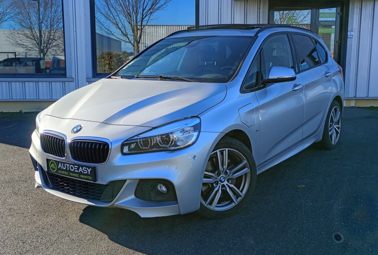 BMW Série 2 (F45) Active Tourer 225xe * M Sport / Toit ouvrant / Entretiens BMW