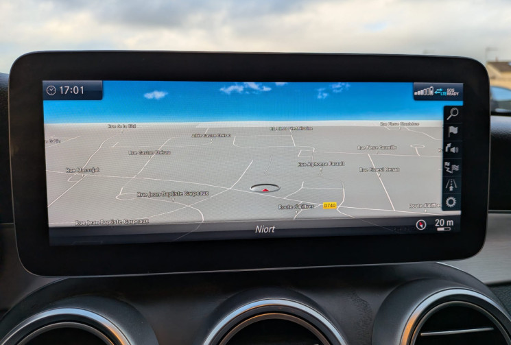 Mercedes CLASSE C BREAK AMG LINE 300 e 2.0 i  211 cv - GARANTIE 12 MOIS -