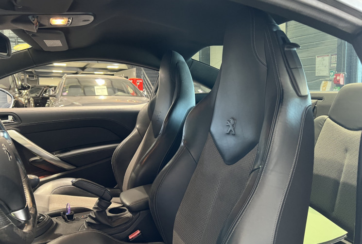 Peugeot RCZ 2.0 HDi FAP 163 ch Onyx