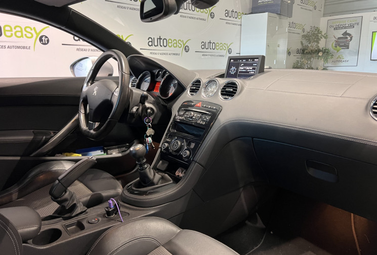 Peugeot RCZ 2.0 HDi FAP 163 ch