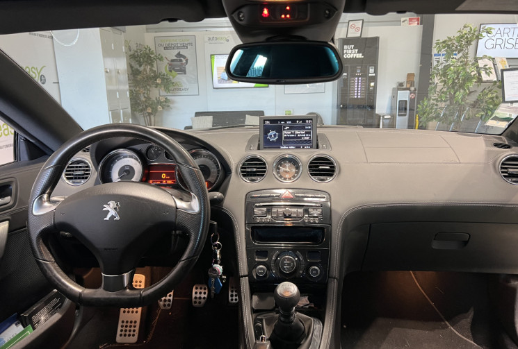 Peugeot RCZ 2.0 HDi FAP 163 ch