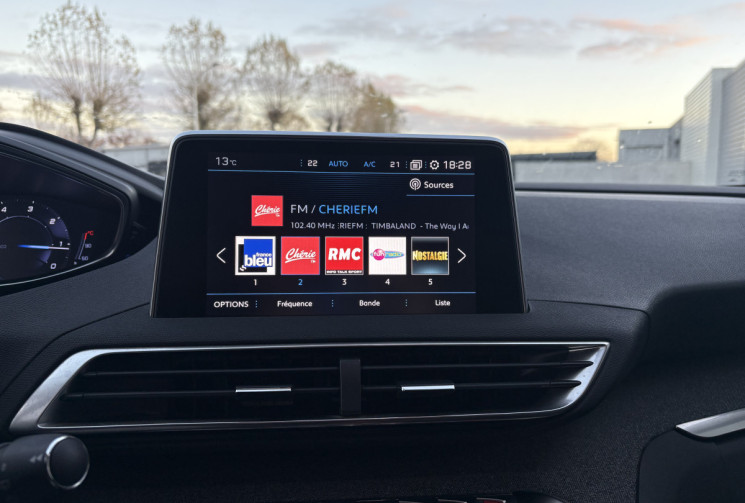 Peugeot 3008 HDI 130 ALLURE EAT8