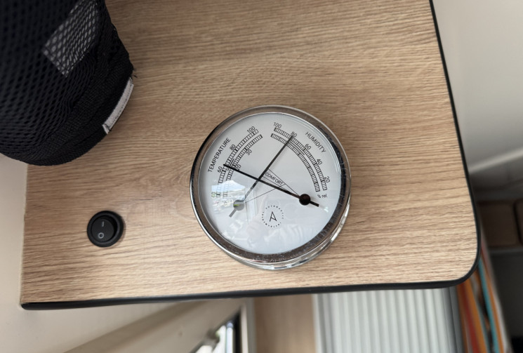 MAN TGE 3180 4x4 3.5t Standard 2.0 BiTurbo 177ch boite auto / CELLULE MODULIDEA / PANNEAU SOLAIRE 