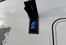 MAN TGE 3180 4x4 3.5t Standard 2.0 BiTurbo 177ch boite auto / CELLULE MODULIDEA / PANNEAU SOLAIRE 