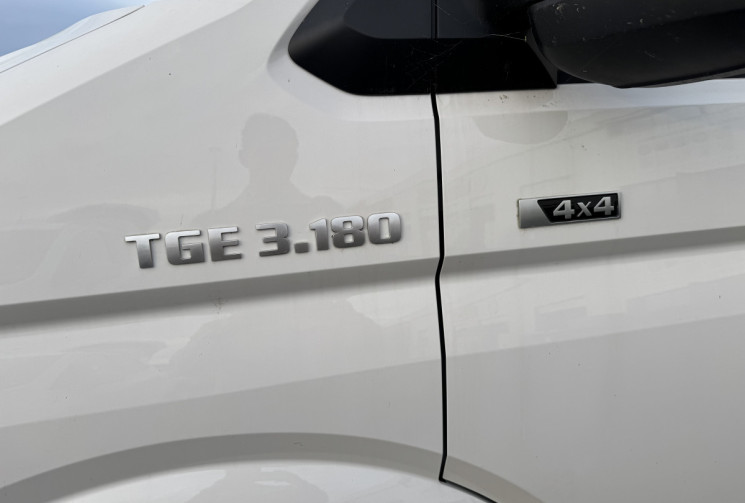 MAN TGE 3180 4x4 3.5t Standard 2.0 BiTurbo 177ch boite auto / CELLULE MODULIDEA / PANNEAU SOLAIRE 