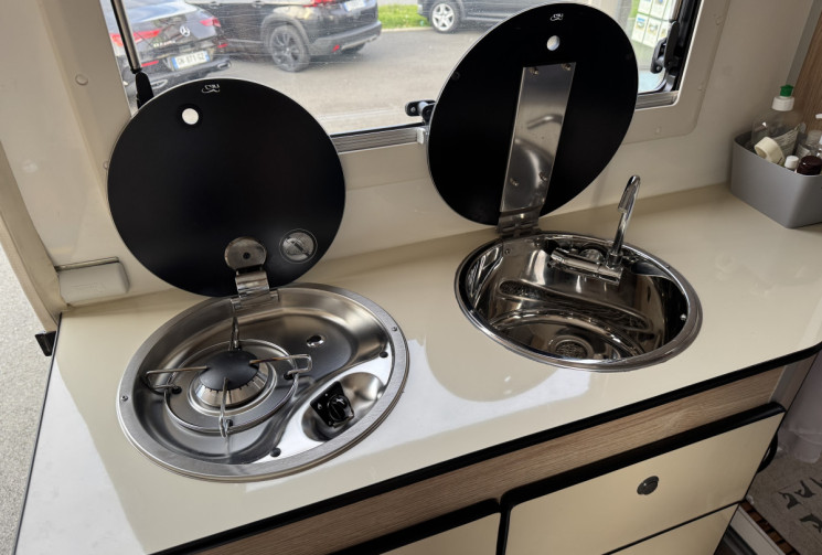 MAN TGE 3180 4x4 3.5t Standard 2.0 BiTurbo 177ch boite auto / CELLULE MODULIDEA / PANNEAU SOLAIRE 