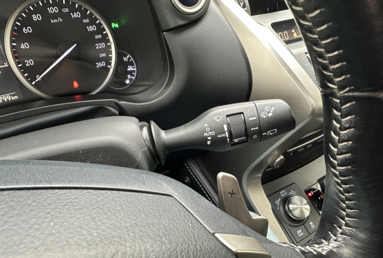 Lexus NX 300h 2.5 VVT-i 197CV HYBRID AWD E-CVT  LUXE