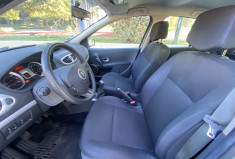 Renault Clio III 5 Portes 1.5 dCi 86CH CONFORT