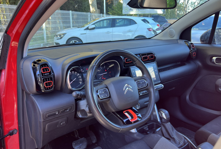 Citroën C3 Aircross 1.2 Puretech 110 Shine EAT6 / 1ère Main / Distri OK / Toit Ouvrant / Caméra 