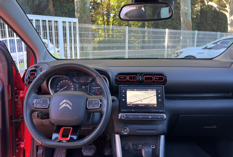 Citroën C3 Aircross 1.2 Puretech 110 Shine EAT6 / 1ère Main / Distri OK / Toit Ouvrant / Caméra 