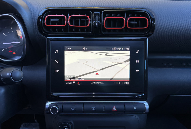 Citroën C3 Aircross 1.2 Puretech 110 Shine EAT6 / 1ère Main / Distri OK / Toit Ouvrant / Caméra 