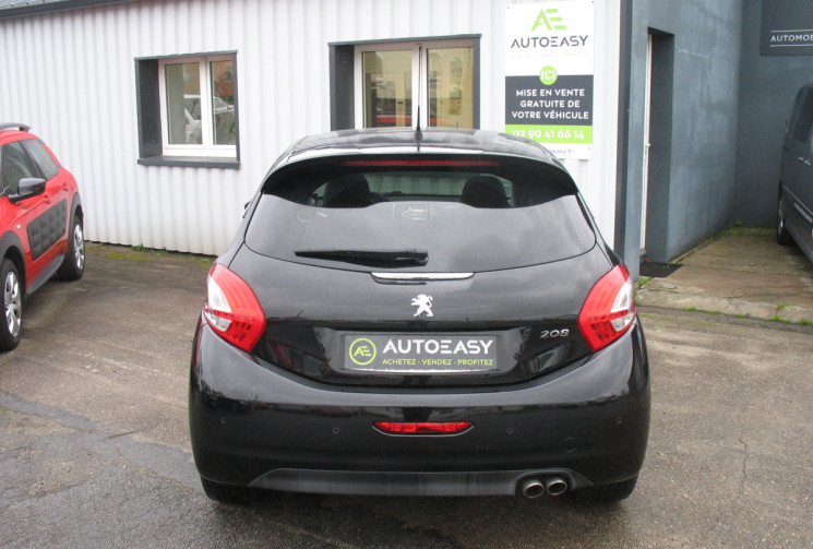 Peugeot 208 1.6 THP 156 FELINE