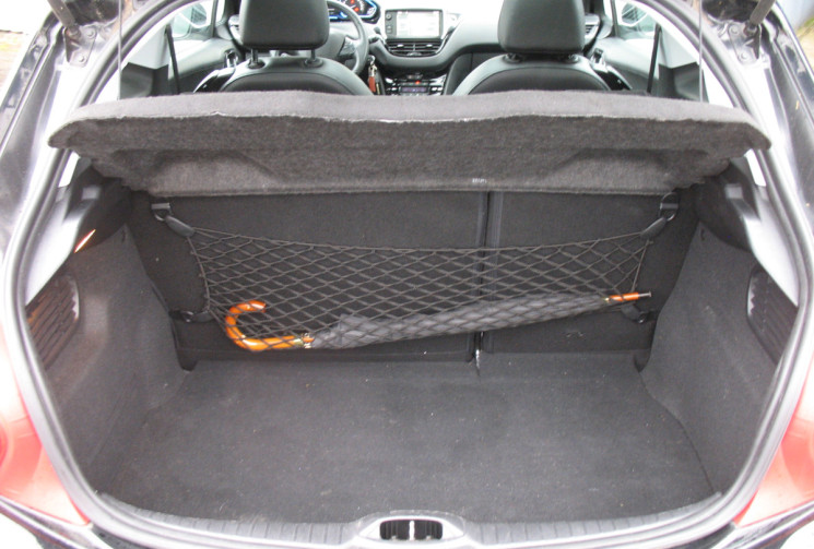 Peugeot 208 1.6 THP 156 FELINE