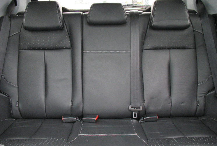 Peugeot 208 1.6 THP 156 FELINE