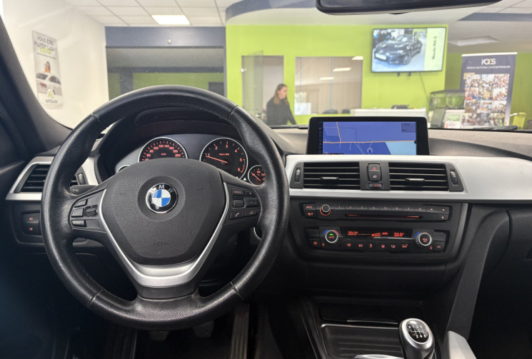 BMW Série 3 318d F30 143 CV EXECUTIVE