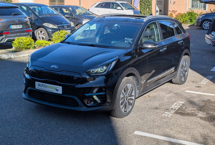 Kia e-Niro Premium 204 ch / Toit Ouvrant / Sièges Electriques / Ventilés / Chauffants / TVA Récup