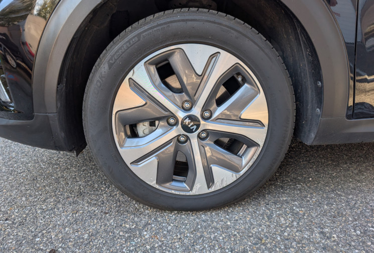 Kia e-Niro Premium 204 ch / Toit Ouvrant / Sièges Electriques / Ventilés / Chauffants / TVA Récup