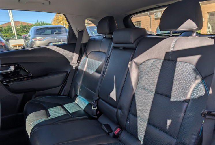 Kia e-Niro Premium 204 ch / Toit Ouvrant / Sièges Electriques / Ventilés / Chauffants / TVA Récup