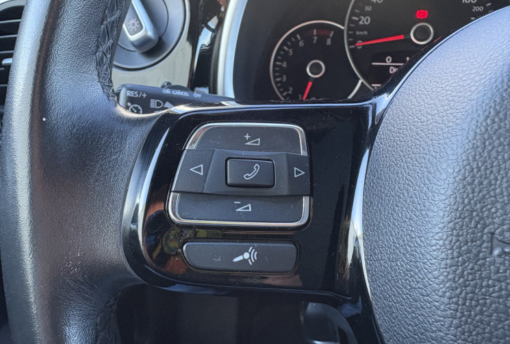 Volkswagen New Beetle 1.4 TSI 160cv  VINTAGE * DISTRIBUTION NEUVE * SIEGES CHAUFANTS * RADARS * TBE