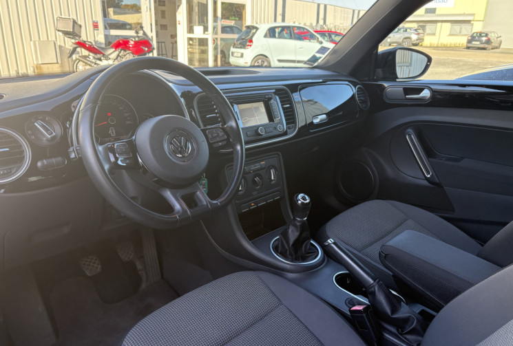 Volkswagen New Beetle 1.4 TSI 160cv  VINTAGE * DISTRIBUTION NEUVE * SIEGES CHAUFANTS * RADARS * TBE