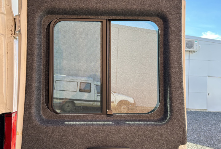 Peugeot Boxer Pour Aménagement 2.2 BLUEHDI 165 cv H2 L3 Asphlat 