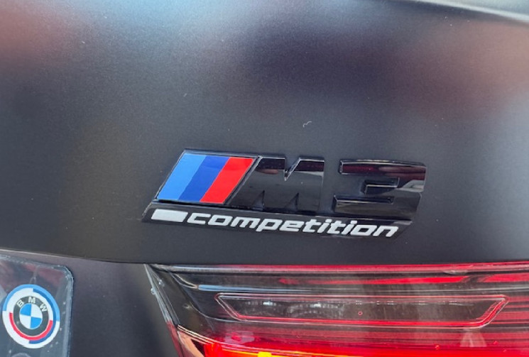 BMW M3 competition G80 xDrive 510 cv / FULL CARBON / HARMAN KARDON / HUD / prix HT tva déductible 