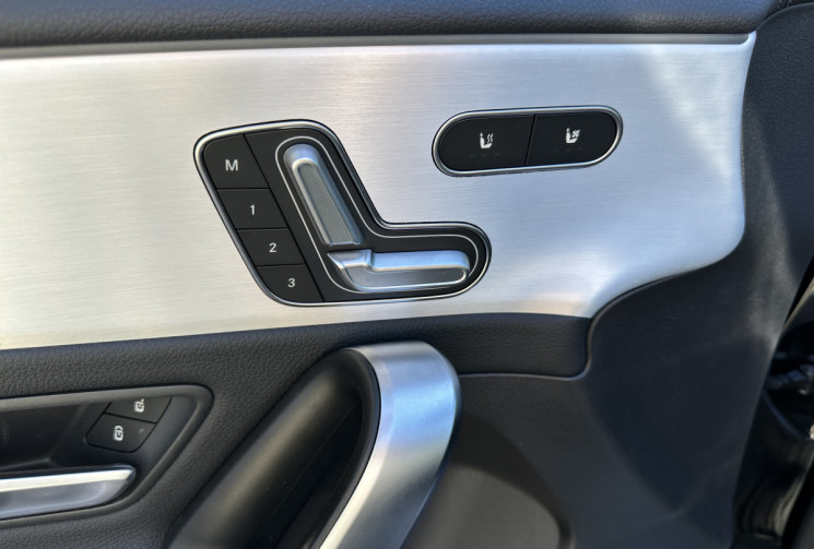 Mercedes Classe A 45 S AMG 421 ch 4Matic+ 8G-DCT SIEGES PERF / HUD / PANO / BURMESTER / CARPLAY