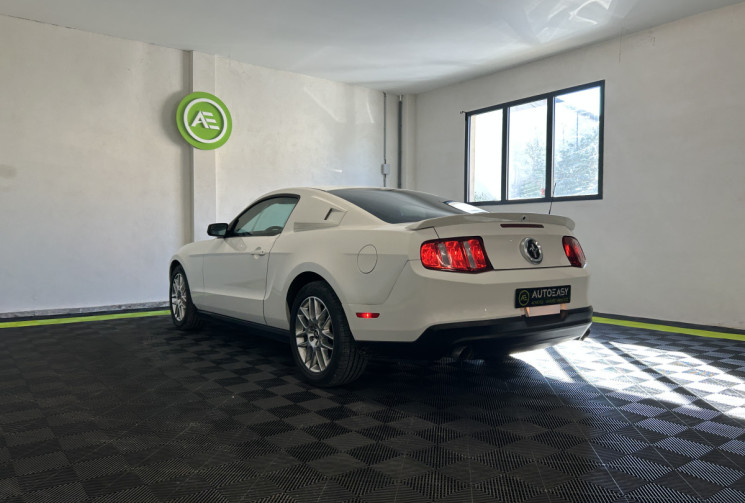 Ford MUSTANG V 3.7 V6 BVA 310 cv / HOMOLOGUEE FRANCE / TRES FAIBLE KILOMETRAGE