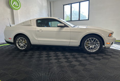 Ford MUSTANG V 3.7 V6 BVA 310 cv / HOMOLOGUEE FRANCE / TRES FAIBLE KILOMETRAGE