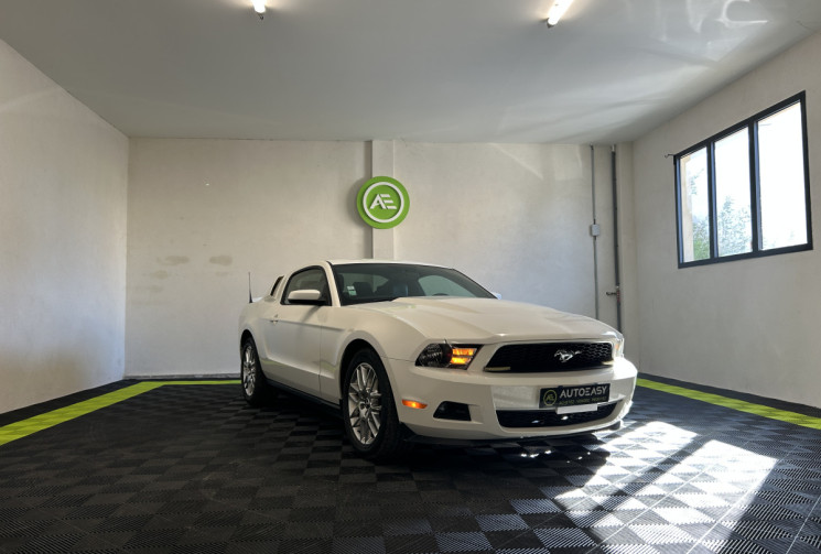 Ford MUSTANG V 3.7 V6 BVA 310 cv / HOMOLOGUEE FRANCE / TRES FAIBLE KILOMETRAGE