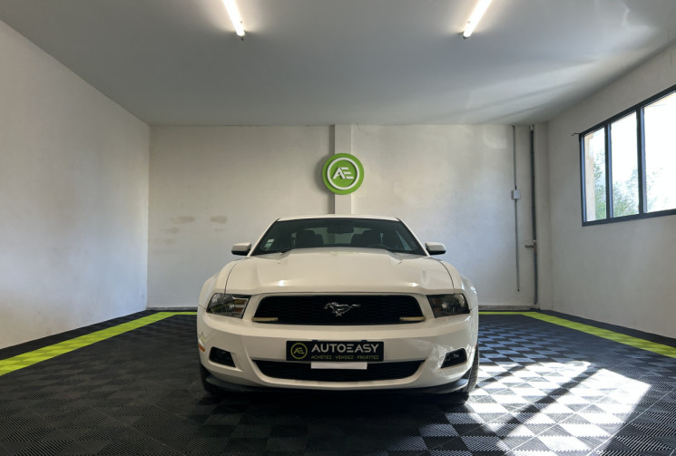 Ford MUSTANG V 3.7 V6 BVA 310 cv / HOMOLOGUEE FRANCE / TRES FAIBLE KILOMETRAGE