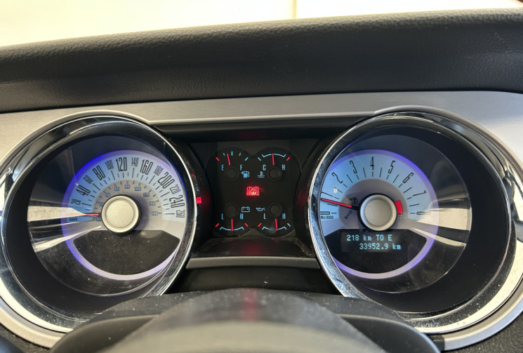 Ford MUSTANG V 3.7 V6 BVA 310 cv / HOMOLOGUEE FRANCE / TRES FAIBLE KILOMETRAGE