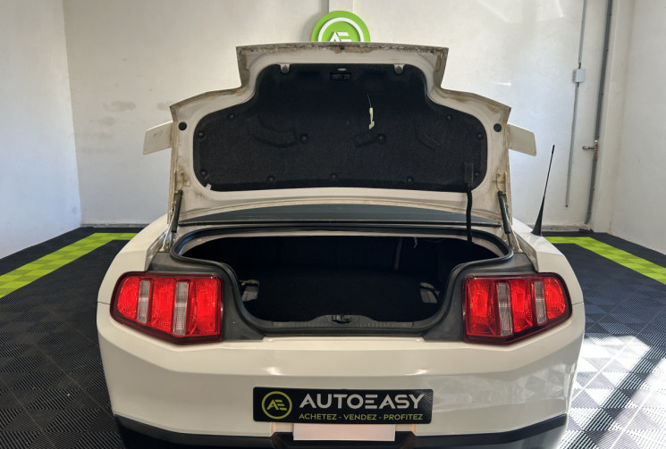 Ford MUSTANG V 3.7 V6 BVA 310 cv / HOMOLOGUEE FRANCE / TRES FAIBLE KILOMETRAGE