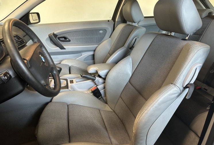 BMW Série 3 Compact II (E46) 318ti 143ch / CARNET ENTRETIEN COMPLET