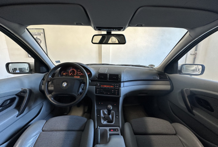 BMW Série 3 Compact II (E46) 318ti 143ch / CARNET ENTRETIEN COMPLET