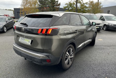Peugeot 3008 II 1.5 BlueHDi S&S 130 CV ALLURE
