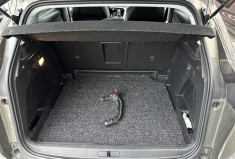 Peugeot 3008 II 1.5 BlueHDi S&S 130 CV ALLURE