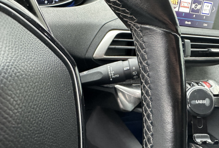 Peugeot 3008 II 1.5 BlueHDi S&S 130 CV ALLURE