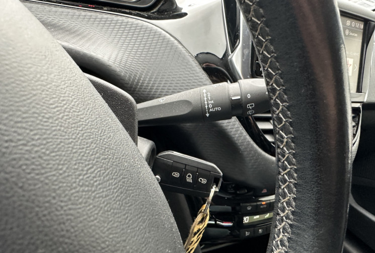 Peugeot 2008 1.2 PureTech 110 ch Allure S&S EAT6