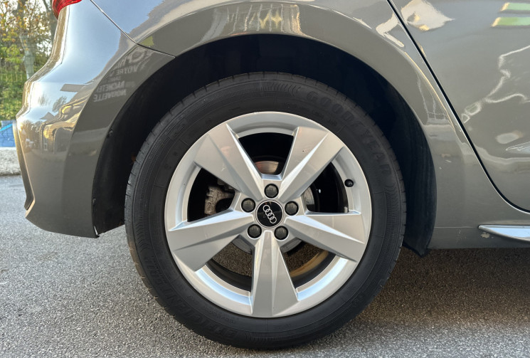 Audi A1 SPORTBACK 30 TFSI 110 S LINE S TRONIC * Entretien complet * CT ok * Garantie 6 mois