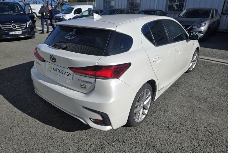 Lexus CT 200h Pack Euro6d-T * camera* clim auto * démarrage sans clé * alcantara *                  