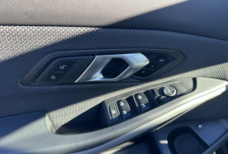 BMW Série 3 330e 292| BUSINESS ADVANTAGE | Garantie BMW 