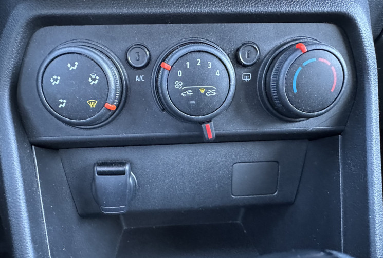 Dacia Sandero 1.0 TCE 90 CH BVA EXPRESSION