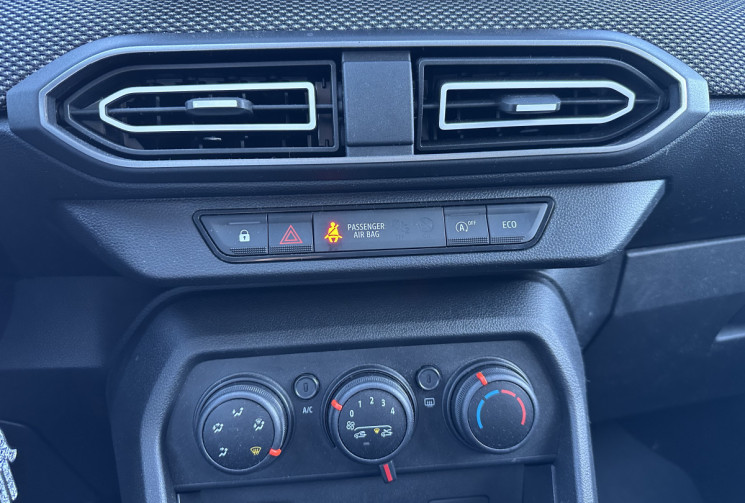 Dacia Sandero 1.0 TCE 90 CH BVA EXPRESSION