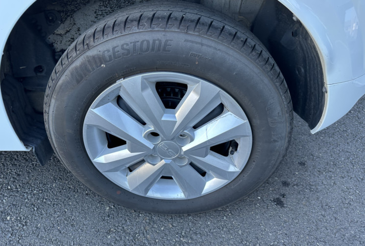 Dacia Sandero 1.0 TCE 90 CH BVA EXPRESSION