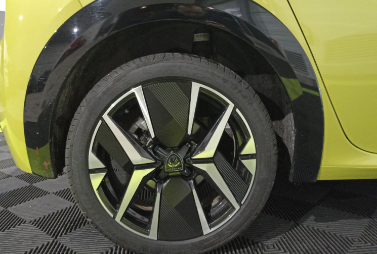 Peugeot 208 1.2 Hybrid 136ch GT e-DCS6