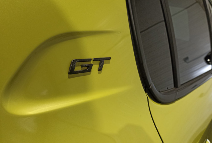 Peugeot 208 1.2 Hybrid 136ch GT e-DCS6