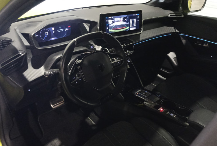 Peugeot 208 1.2 Hybrid 136ch GT e-DCS6