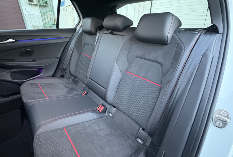 Volkswagen Golf VIII GTI Clubsport 300cv * Toit Ouvrant * Harman Kardon * Garantie Volkswagen 01/27